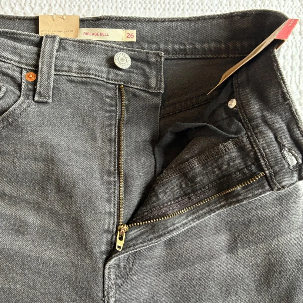 NWT Levi Ribcage Bell Women 26 Dark Gray High Waisted Flare Festival Boho Casual - Picture 9 of 16